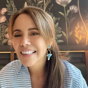 Aretes Ovalo con Cristales